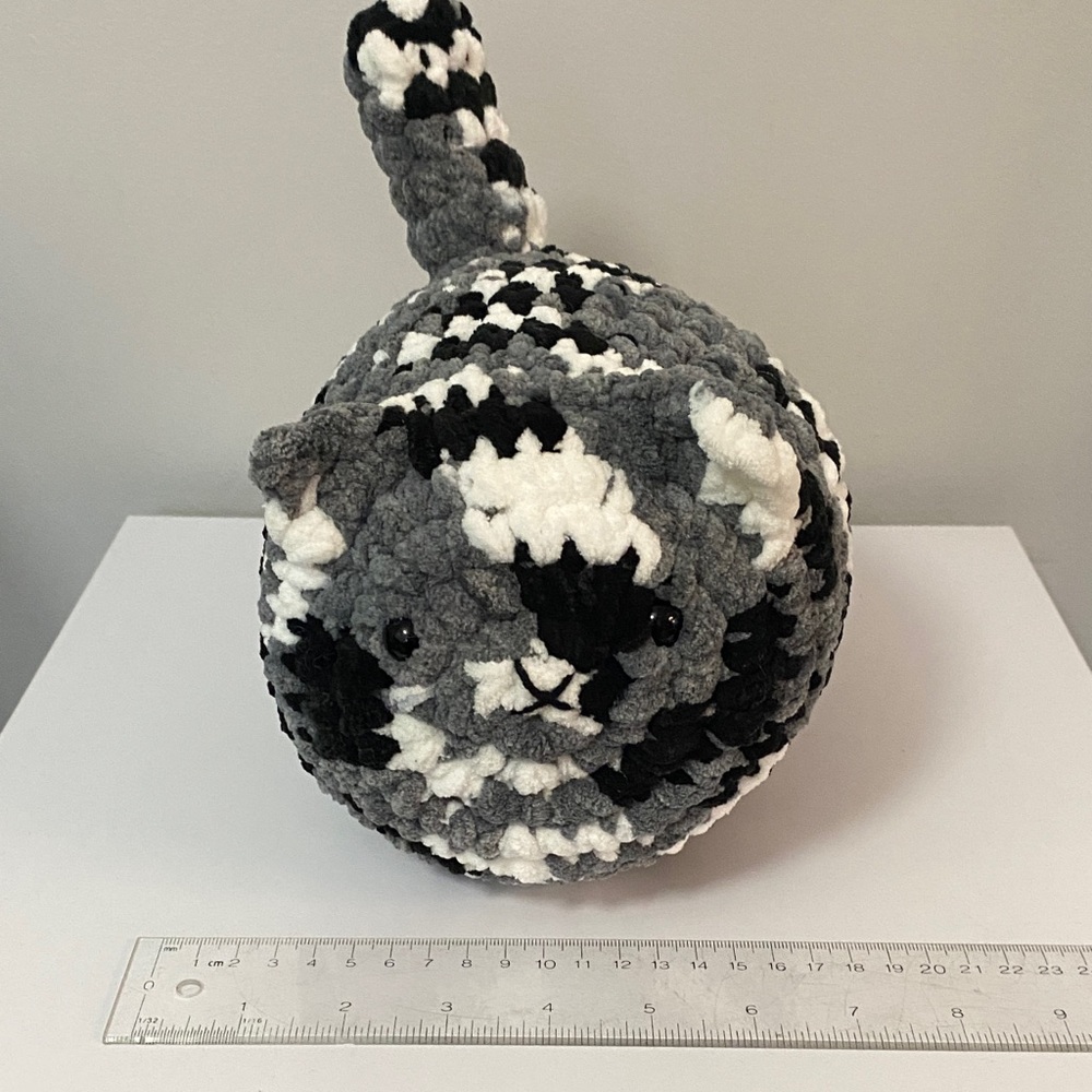 Handmade Crochet Loaf Cat